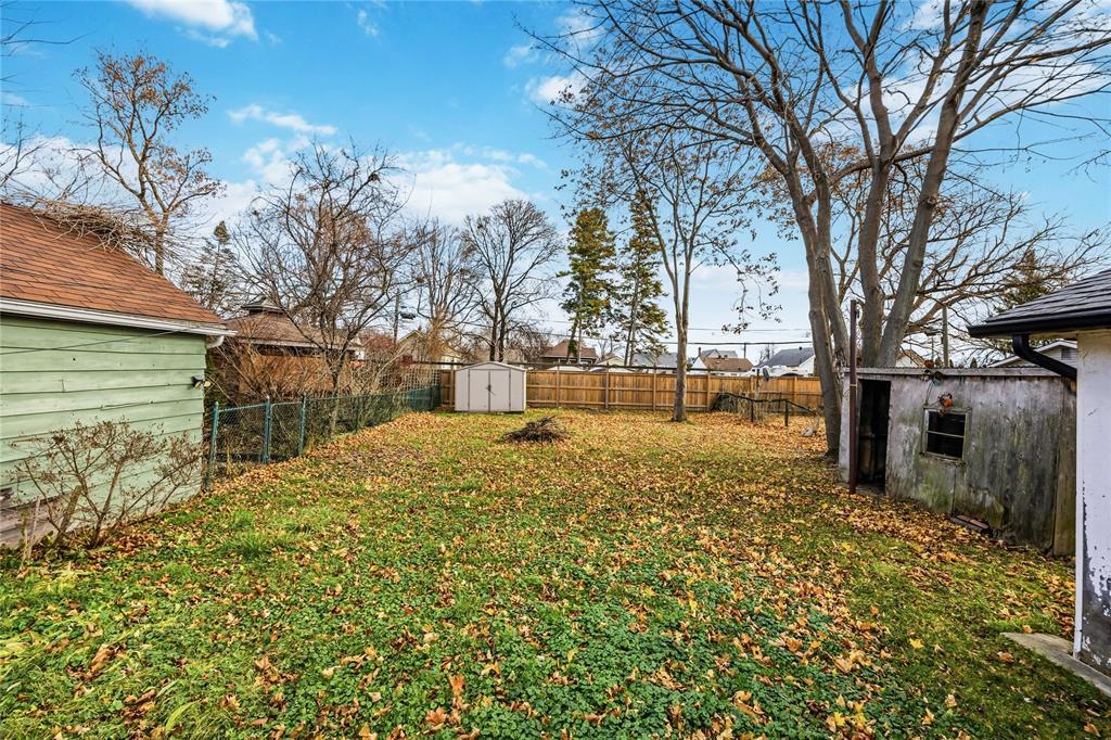 418 Stuart Street, Sarnia, ON