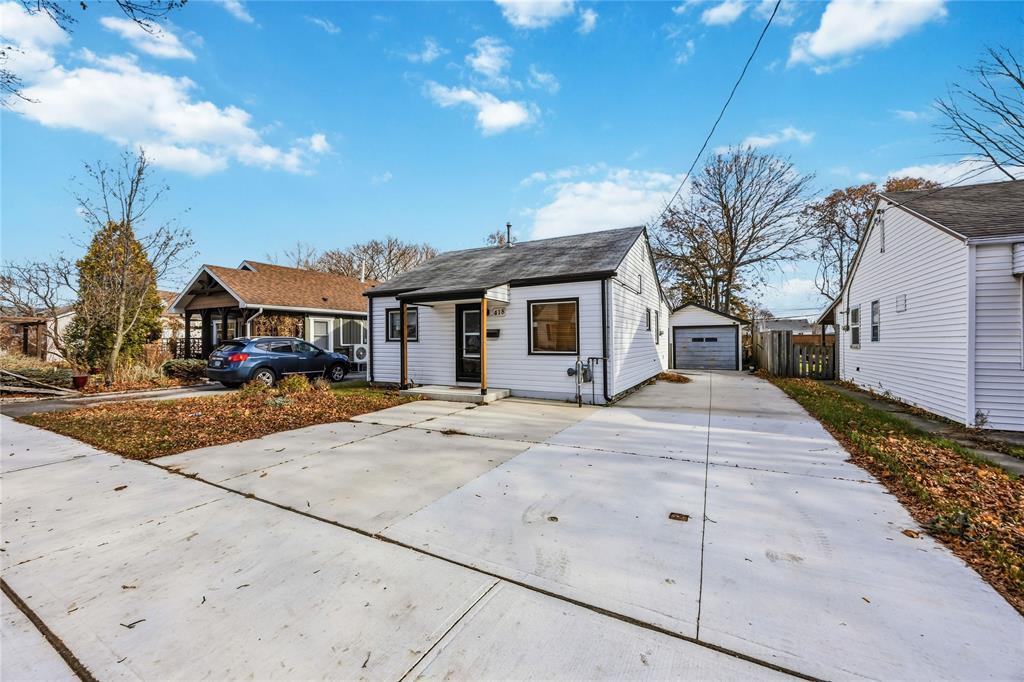 418 Stuart Street, Sarnia, ON