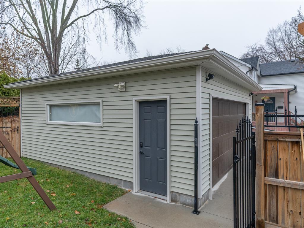 248 College Avenue North, Sarnia, ON