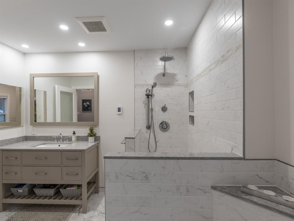 248 College Avenue North, Sarnia, ON