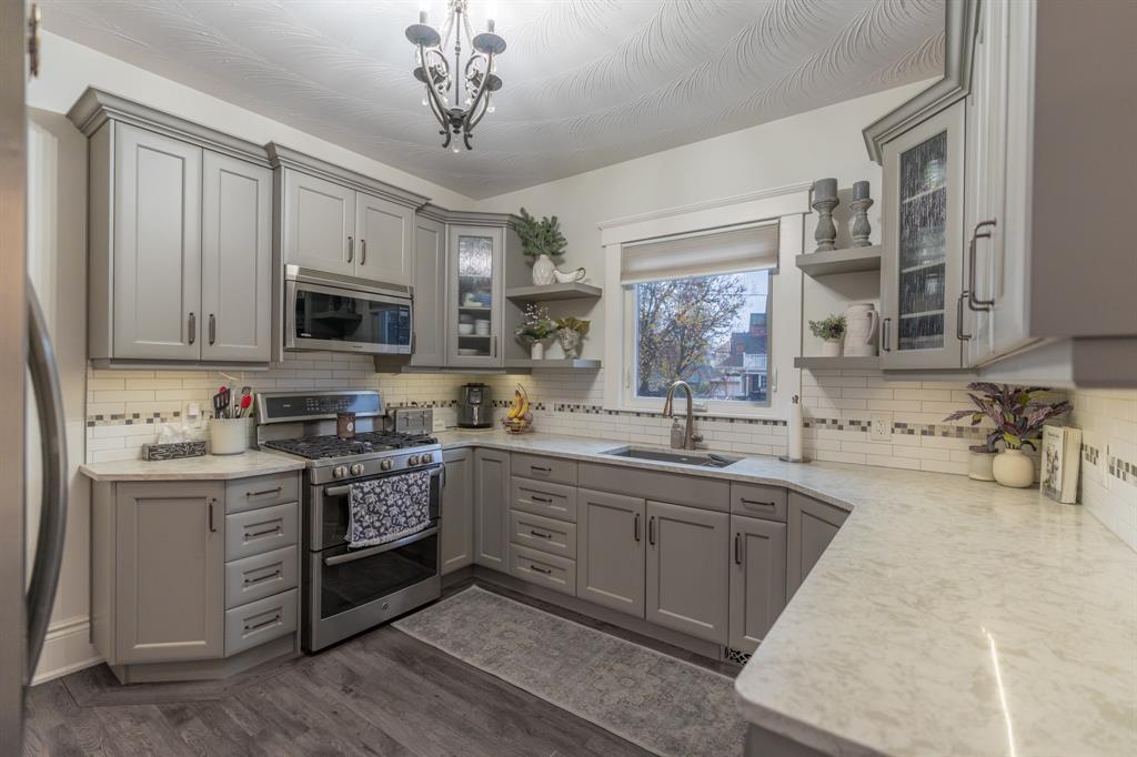 248 College Avenue North, Sarnia, ON