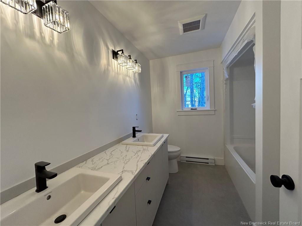 10 Rachel St, Moncton, NB