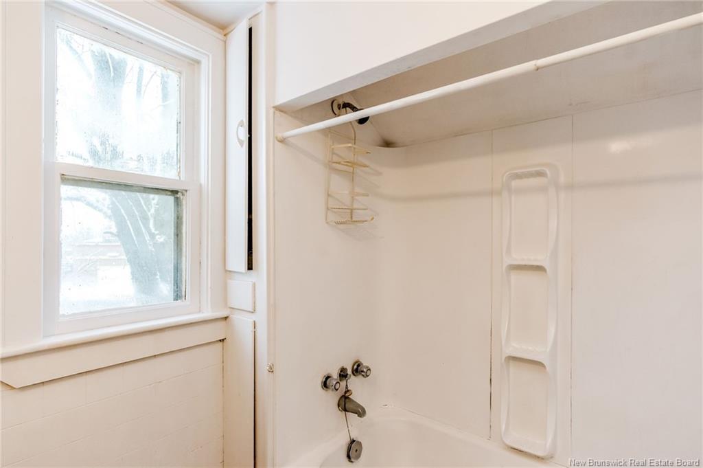 67 Oakland Ave, Moncton, NB