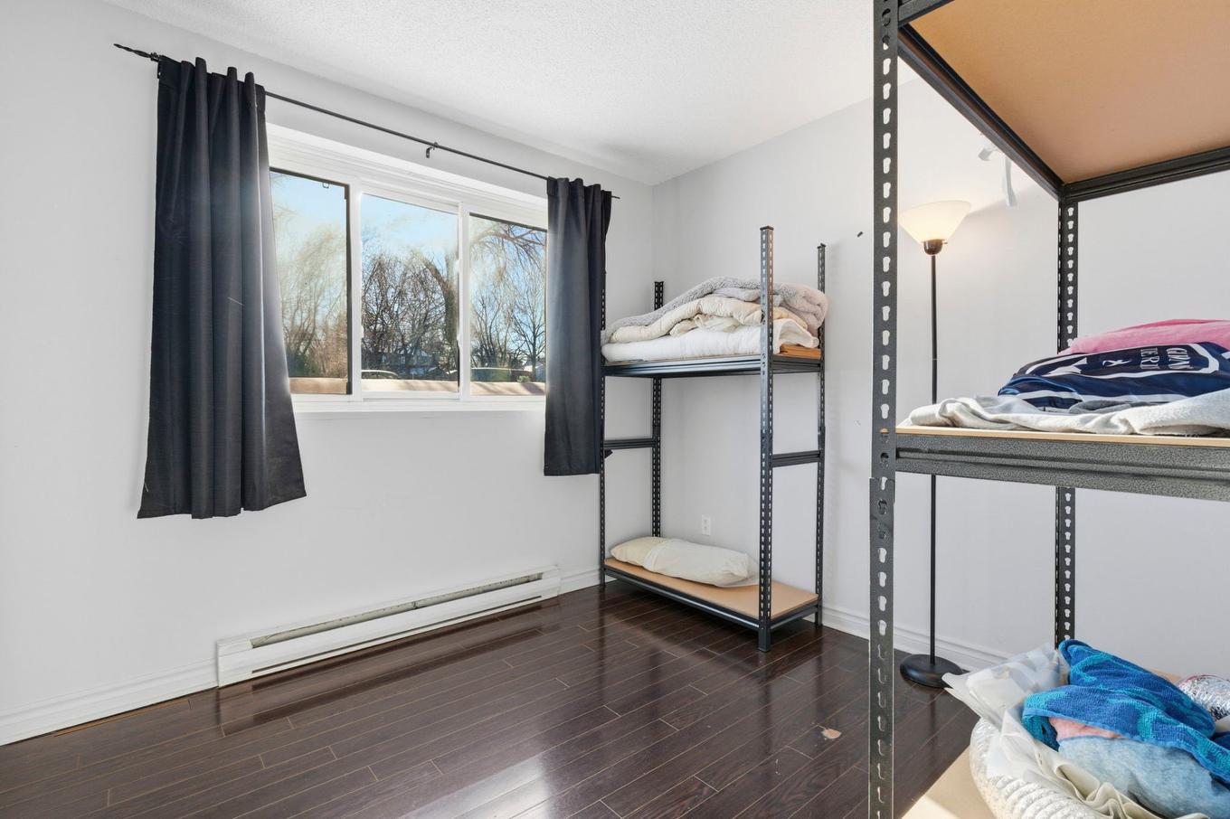 Chambre à coucher - 5-1400 Boul. Rome, Brossard, QC - Indoor Photo Showing Other Room