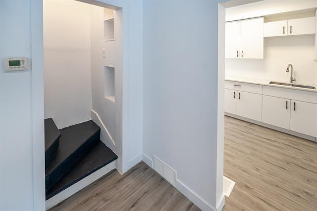 582 Burnell St, Winnipeg, MB