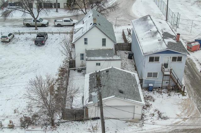 582 Burnell St, Winnipeg, MB