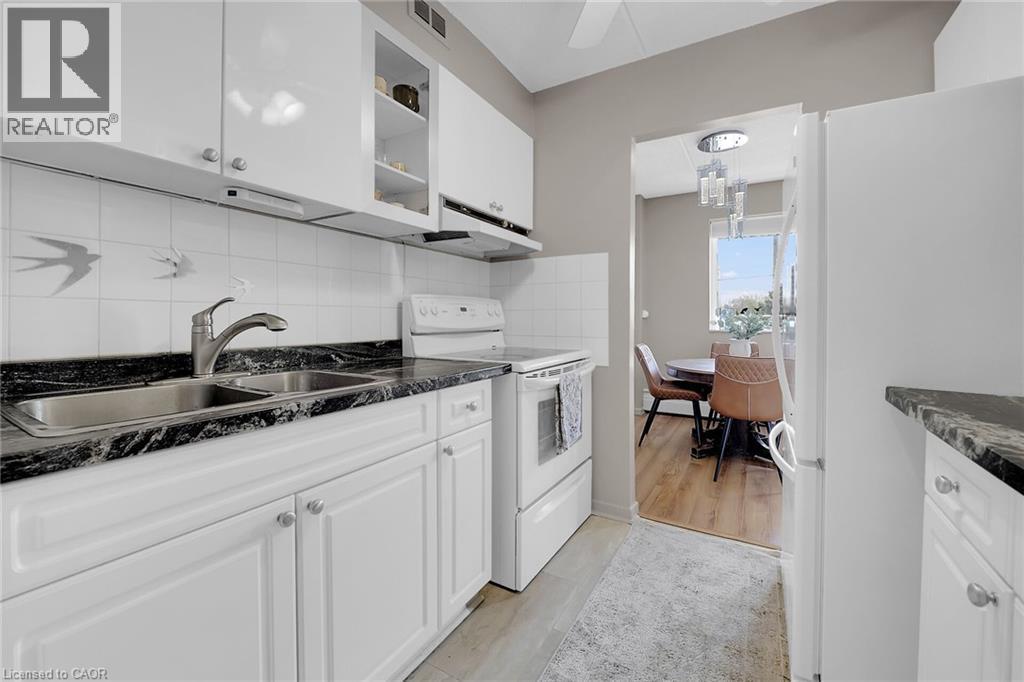 198 Scott Street Unit# 220, St. Catharines, ON