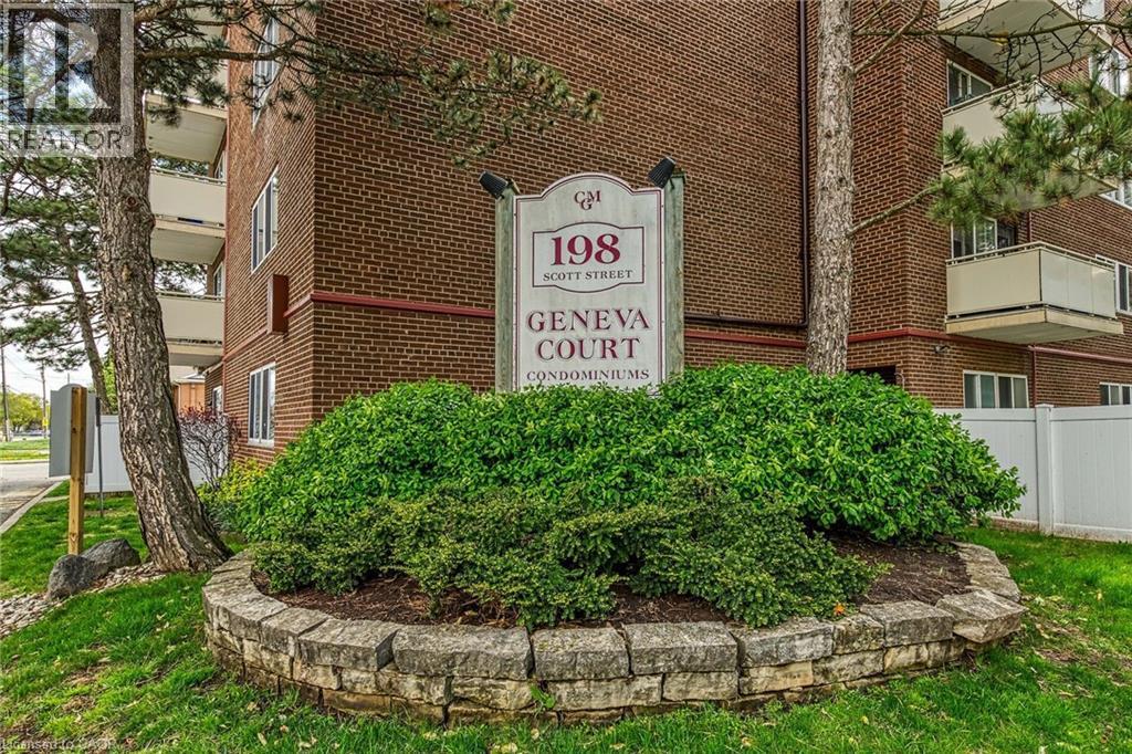 198 Scott Street Unit# 220, St. Catharines, ON