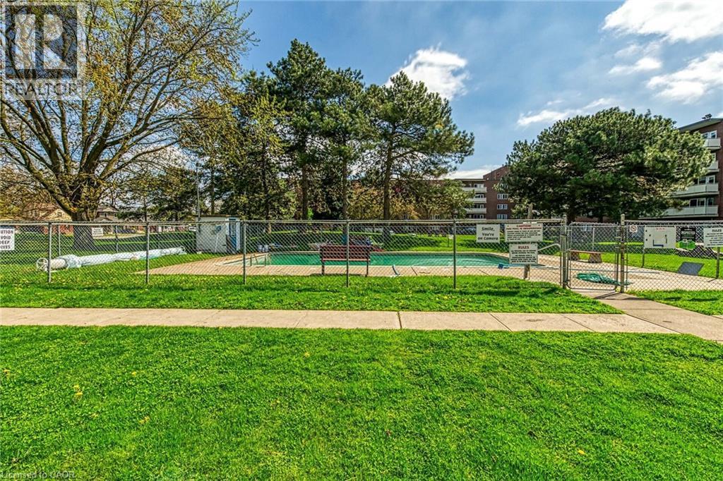 198 Scott Street Unit# 220, St. Catharines, ON