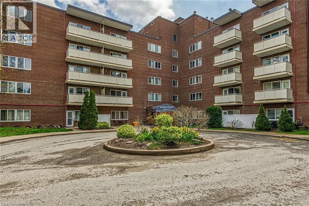 198 Scott Street Unit# 220, St. Catharines, ON