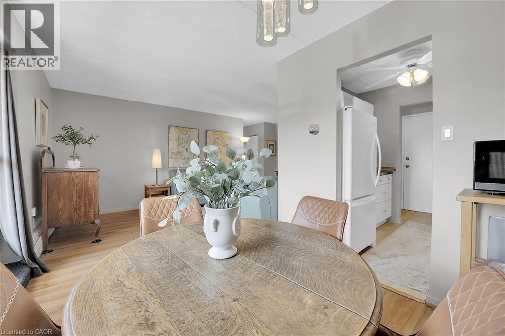 198 Scott Street Unit# 220, St. Catharines, ON