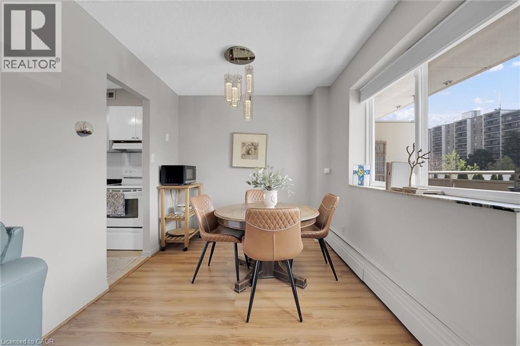 198 Scott Street Unit# 220, St. Catharines, ON