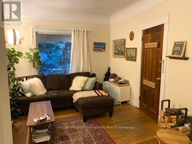 Apt 1 - 26 Indian Road, Toronto, ON - Indoor Photo Showing Living Room