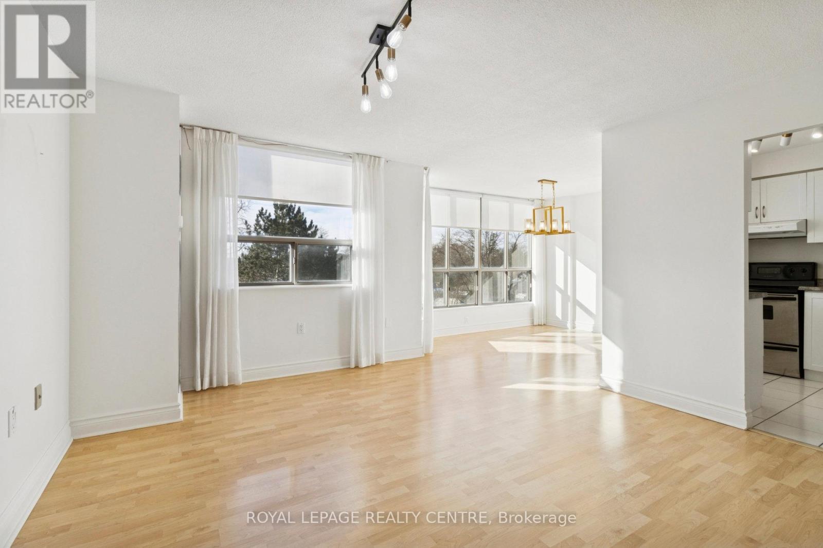 510 - 1110 Walden Circle, Mississauga, ON