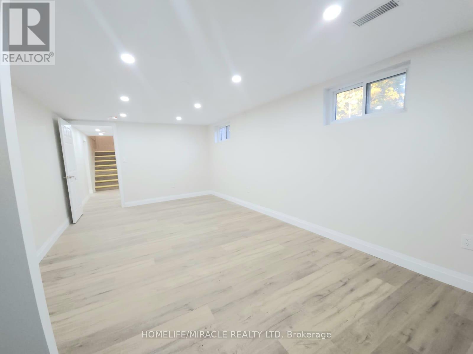 43 Patterson Avenue, Brantford, ON - Indoor Photo Showing Other Room