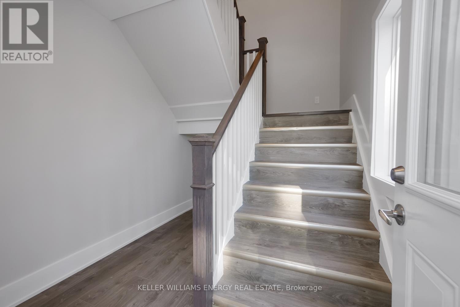 Upper - 89 Orchard View Boulevard, Oshawa (Centennial), ON - Indoor Photo Showing Other Room