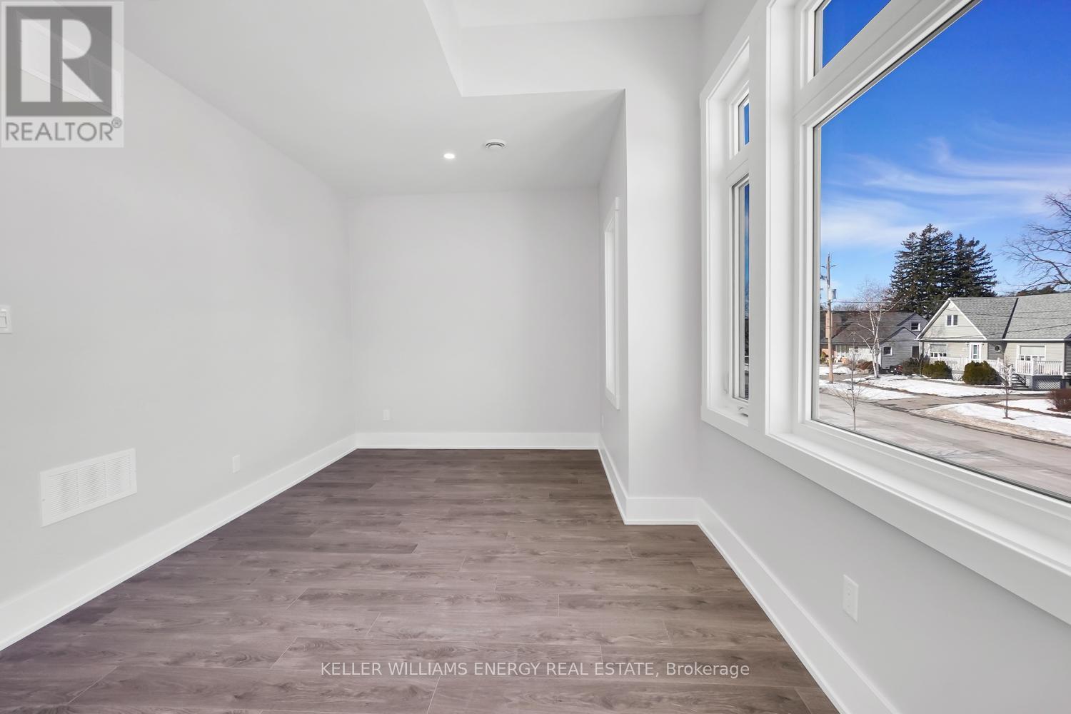 Upper - 89 Orchard View Boulevard, Oshawa (Centennial), ON - Indoor Photo Showing Other Room