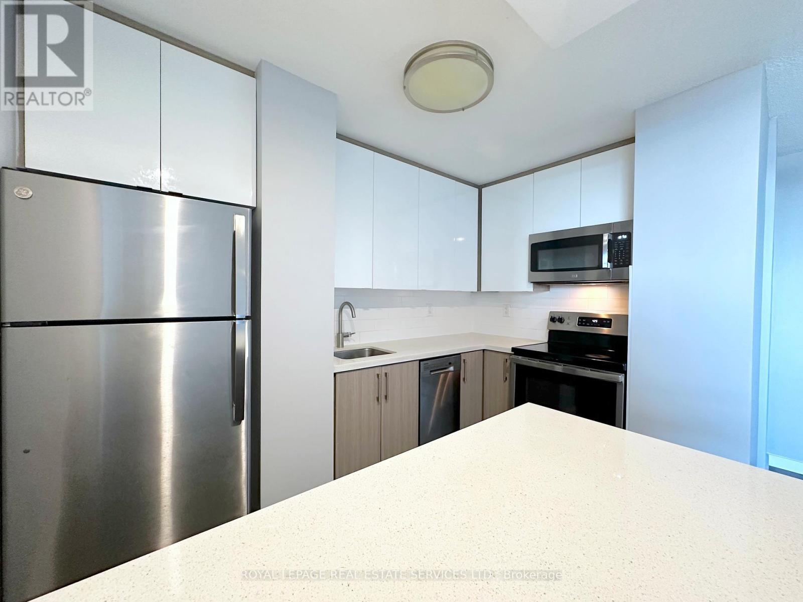 1906 - 265 Main Street, Toronto, ON