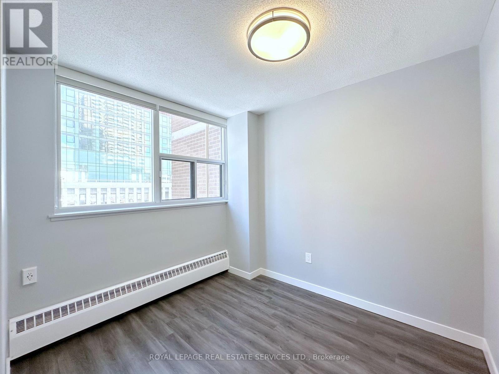 715 - 255 Main Street, Toronto, ON