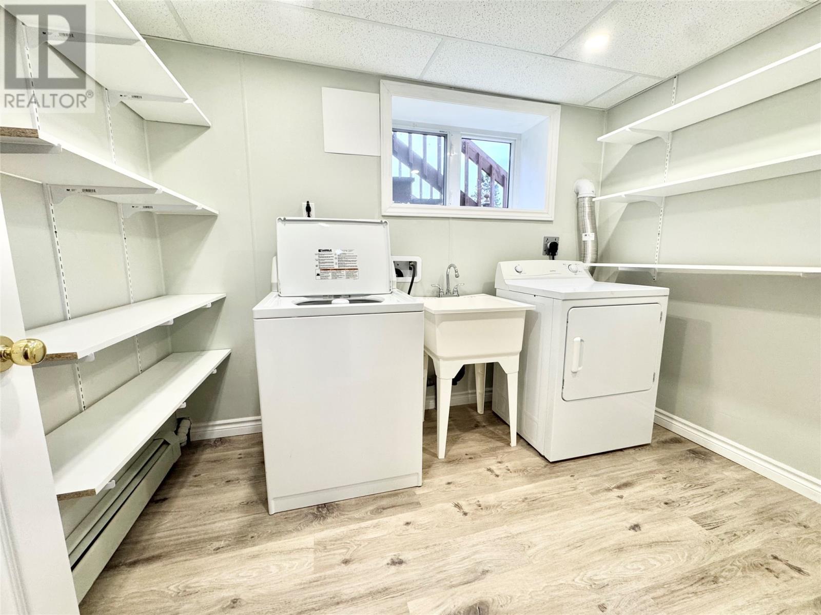 48 Harbourview Hill, Campbellton, NL - Indoor Photo Showing Laundry Room