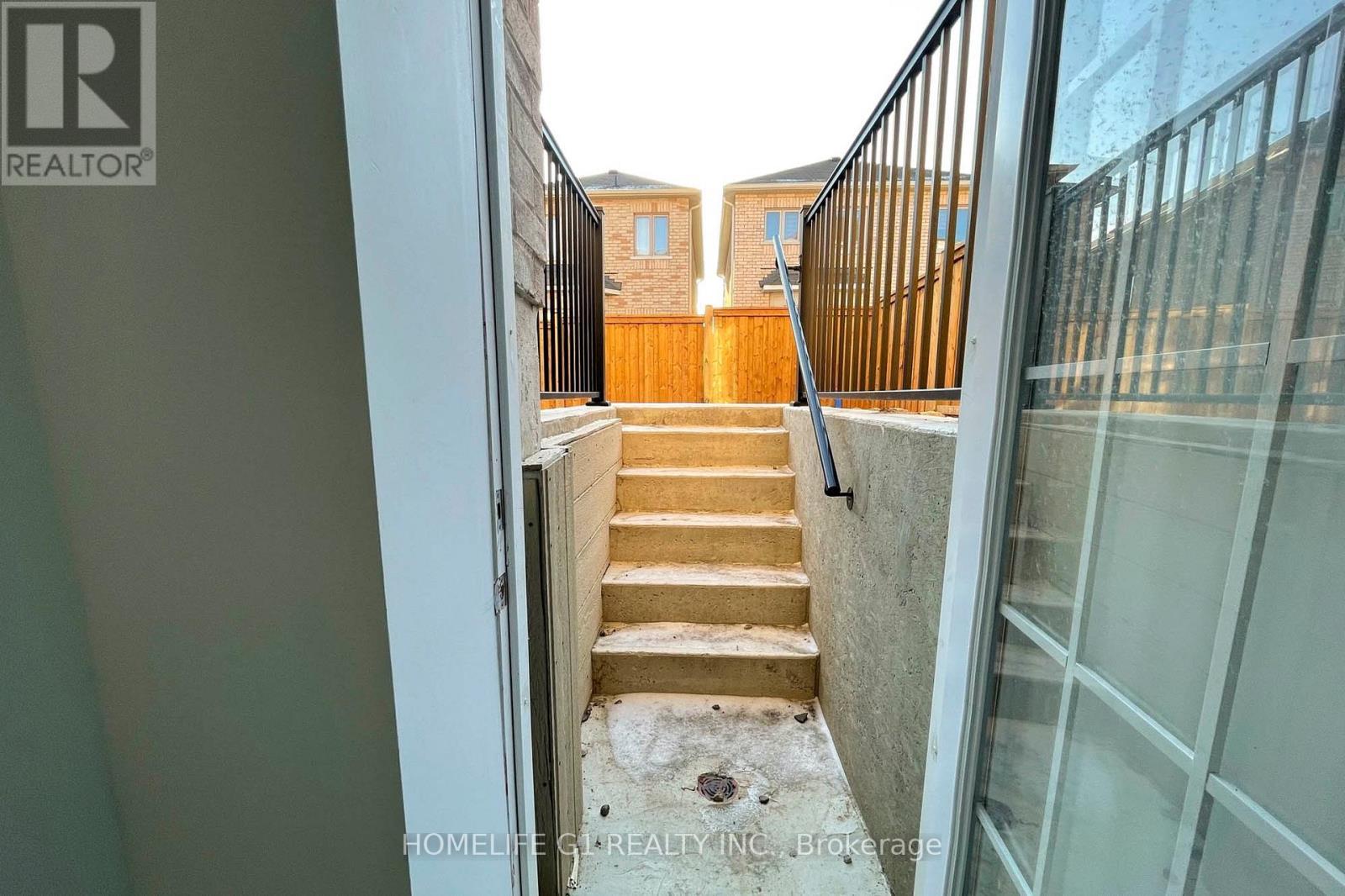 80 Lola Crescent, Brampton, ON - With Exterior