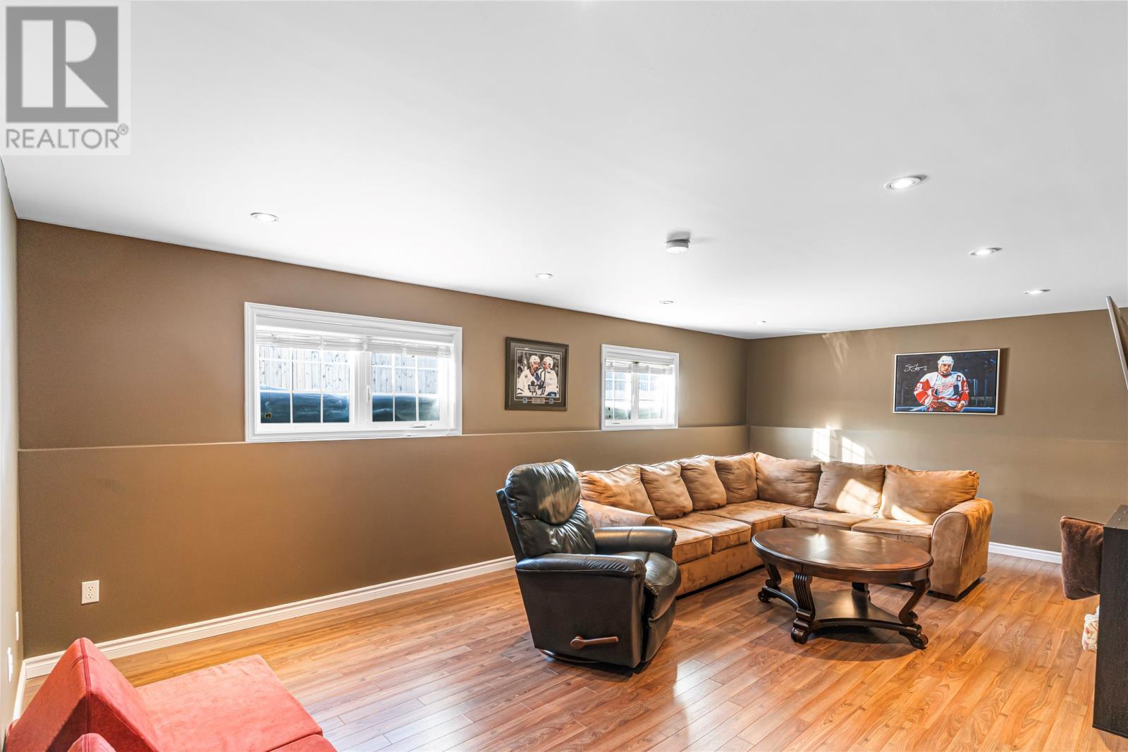 15 Cayley Place, Gander, NL - Indoor Photo Showing Living Room