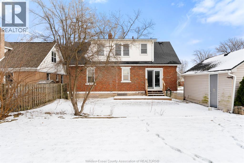 14 Noble Street, Leamington, ON