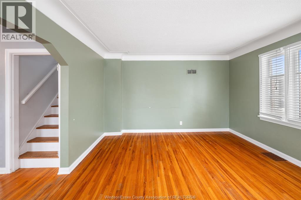 14 Noble Street, Leamington, ON