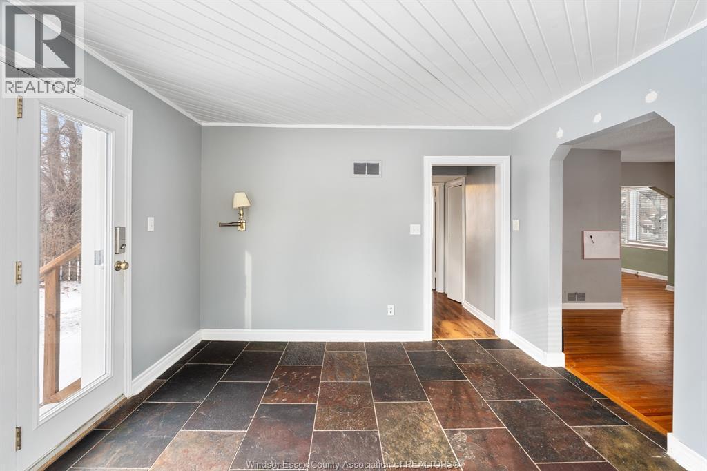 14 Noble Street, Leamington, ON