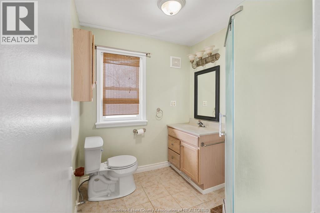 14 Noble Street, Leamington, ON