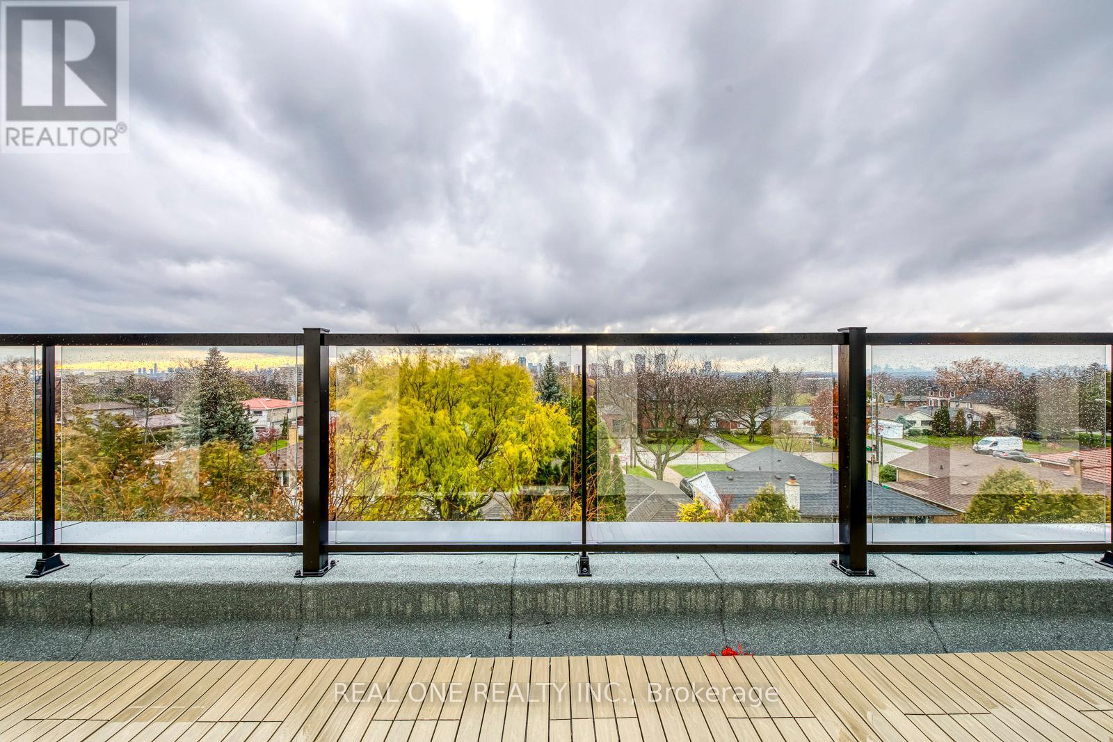 C221 - 1660 Victoria Park Avenue, Toronto, ON - Outdoor With View
