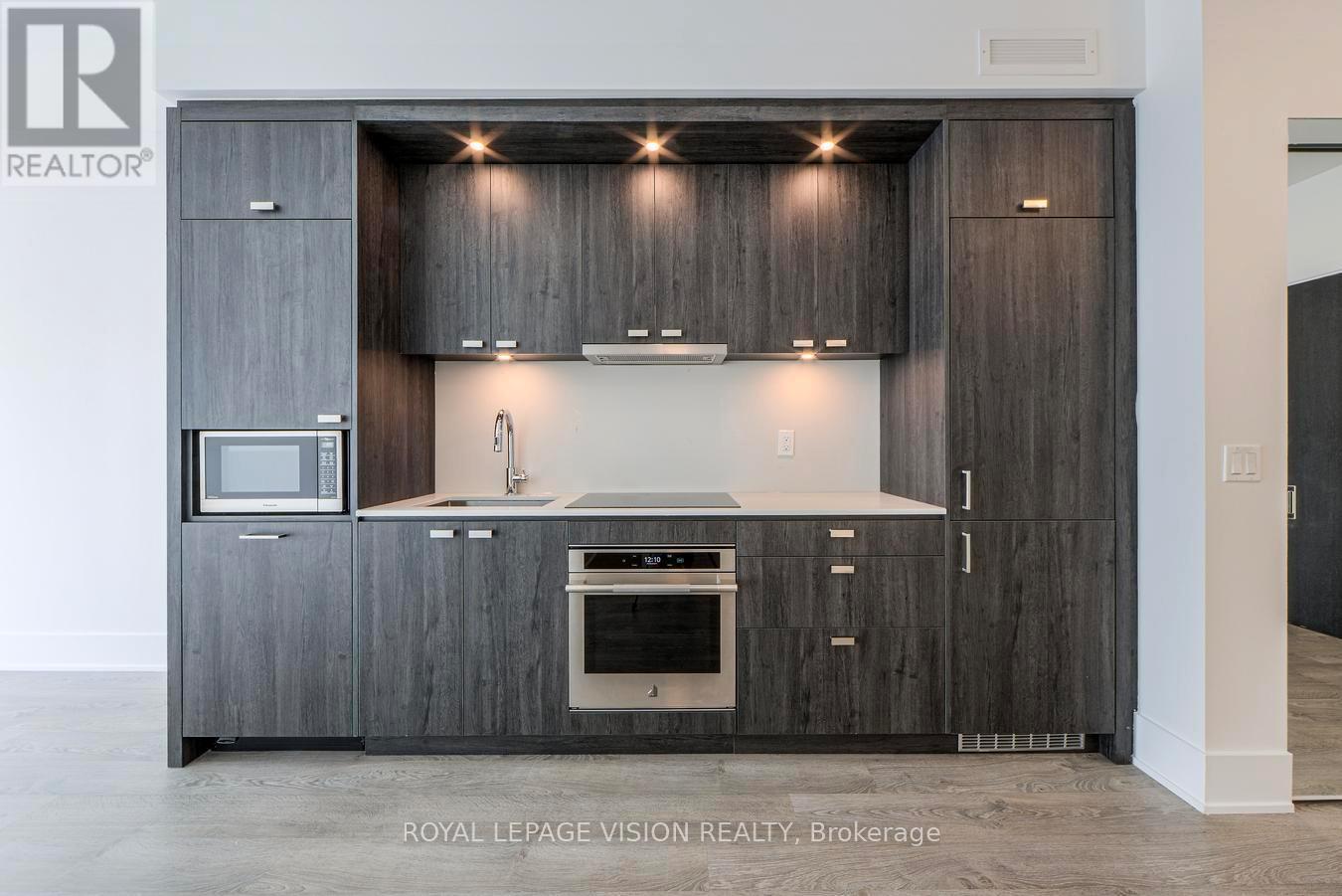 1302 - 470 Front Street W, Toronto, ON -