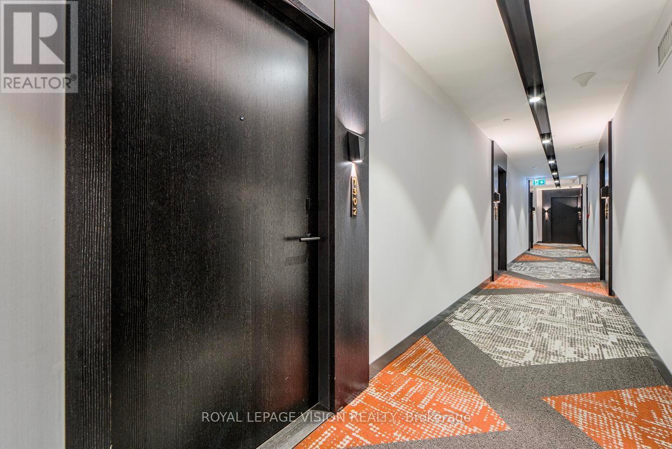 1302 - 470 Front Street W, Toronto, ON - Indoor Photo Showing Other Room