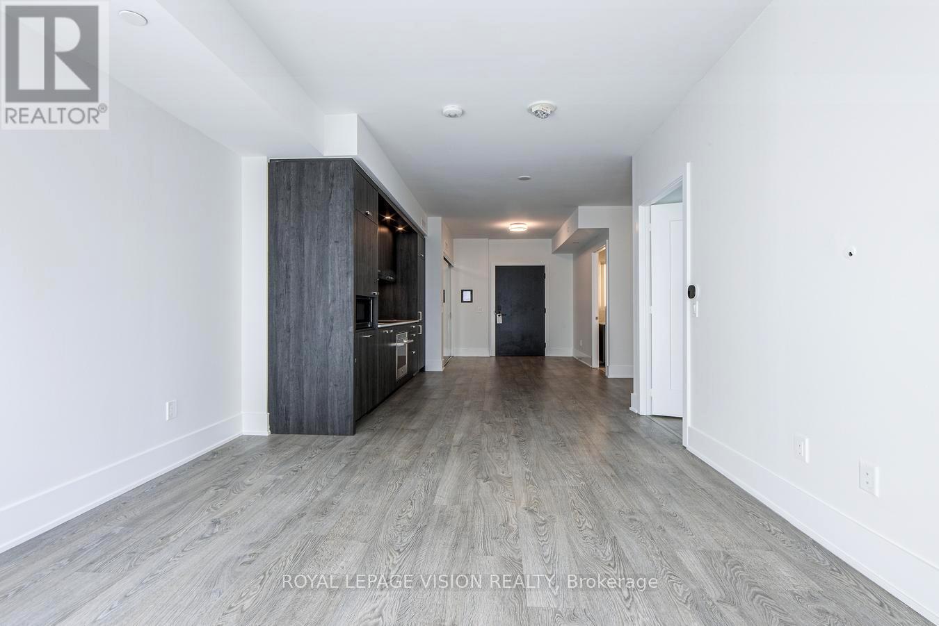 1302 - 470 Front Street W, Toronto, ON - Indoor Photo Showing Other Room