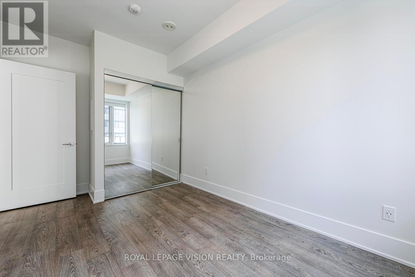 1302 - 470 Front Street W, Toronto, ON - Indoor Photo Showing Other Room