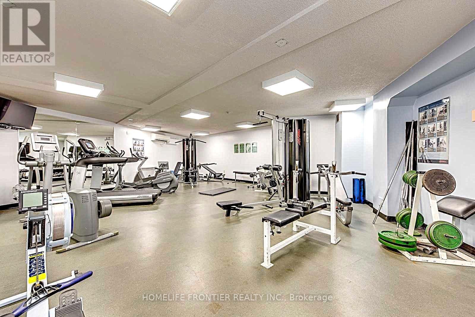 1604 - 270 Queens Quay W, Toronto, ON - Indoor Photo Showing Gym Room
