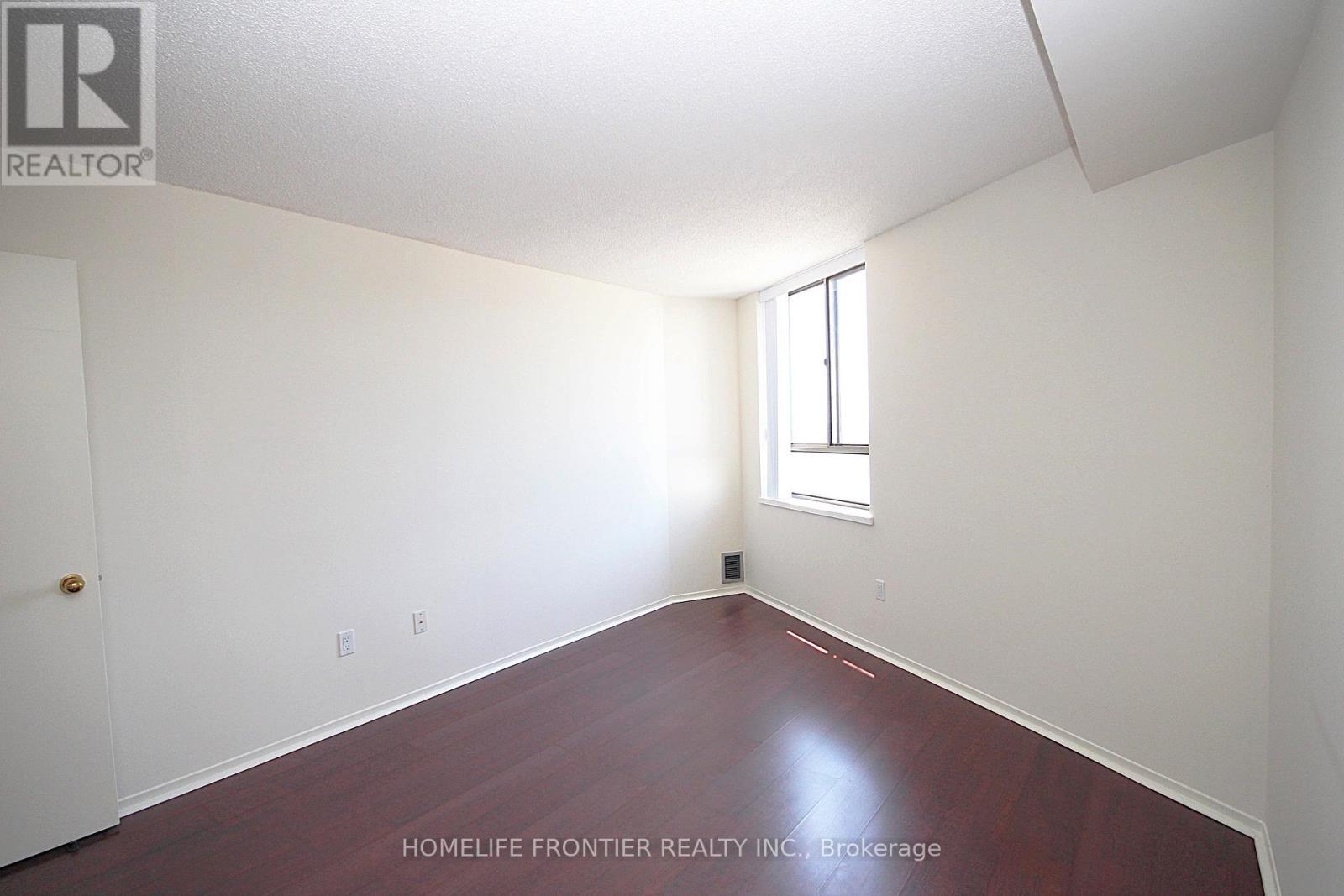 1604 - 270 Queens Quay W, Toronto, ON - Indoor Photo Showing Other Room