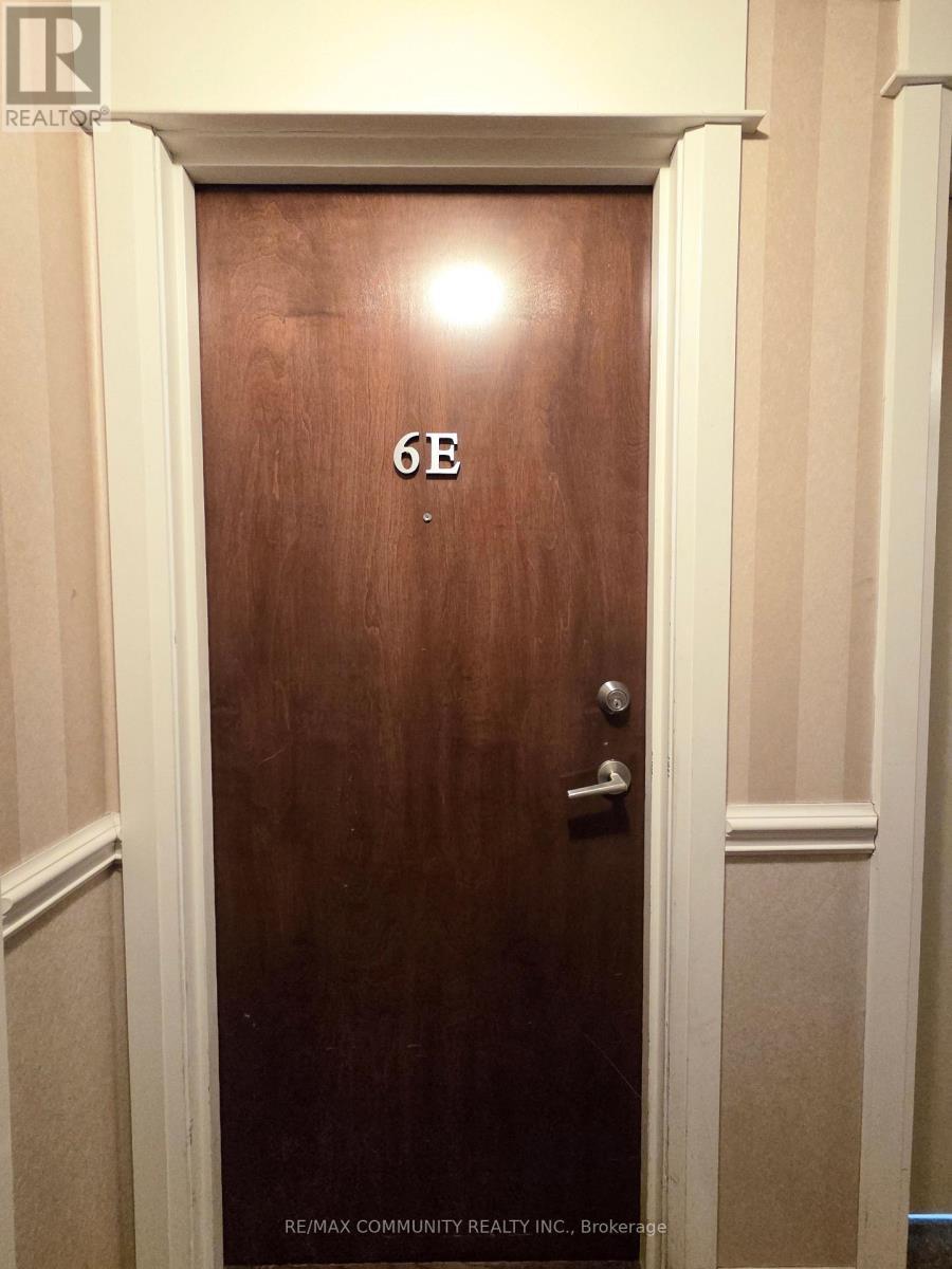 6E - 6 Rosebank Drive, Toronto, ON - Indoor