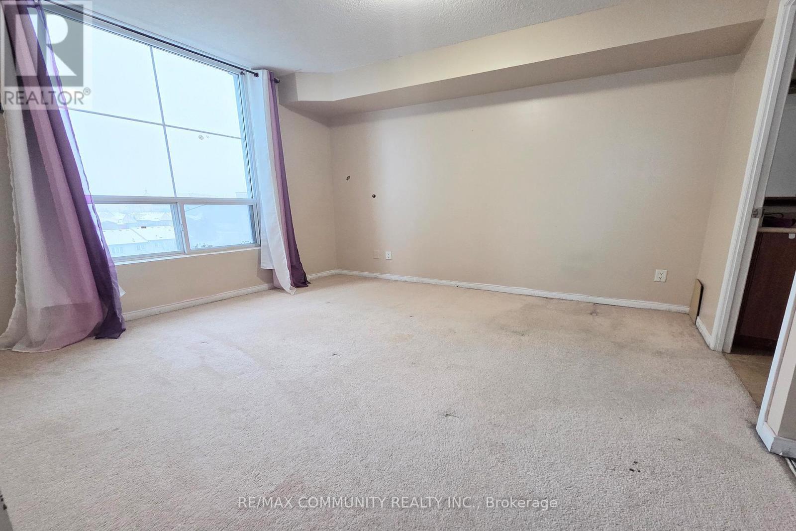 6E - 6 Rosebank Drive, Toronto, ON - Indoor Photo Showing Other Room