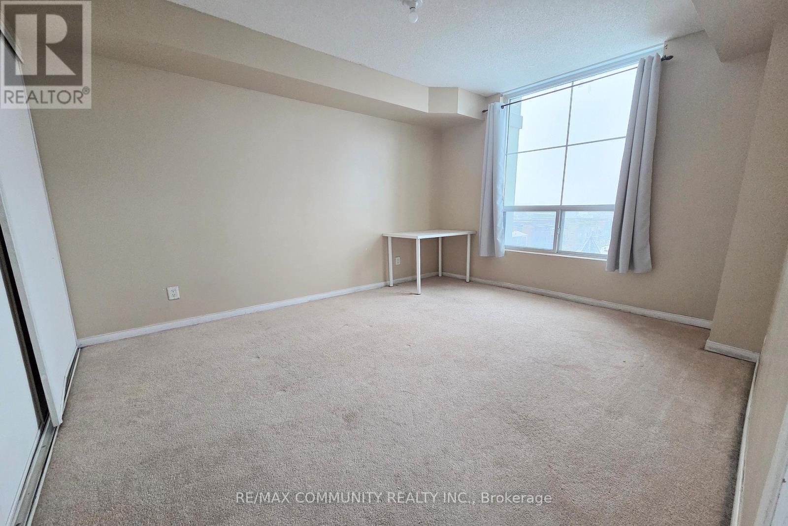 6E - 6 Rosebank Drive, Toronto, ON - Indoor Photo Showing Other Room