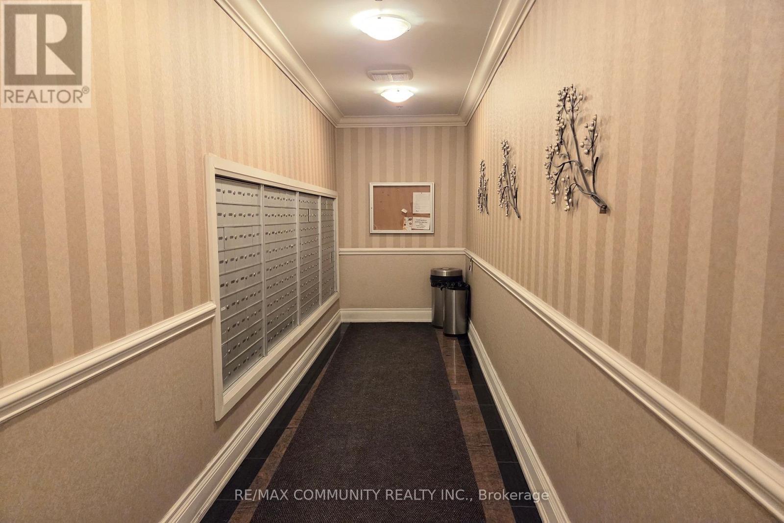 6E - 6 Rosebank Drive, Toronto, ON - Indoor Photo Showing Other Room