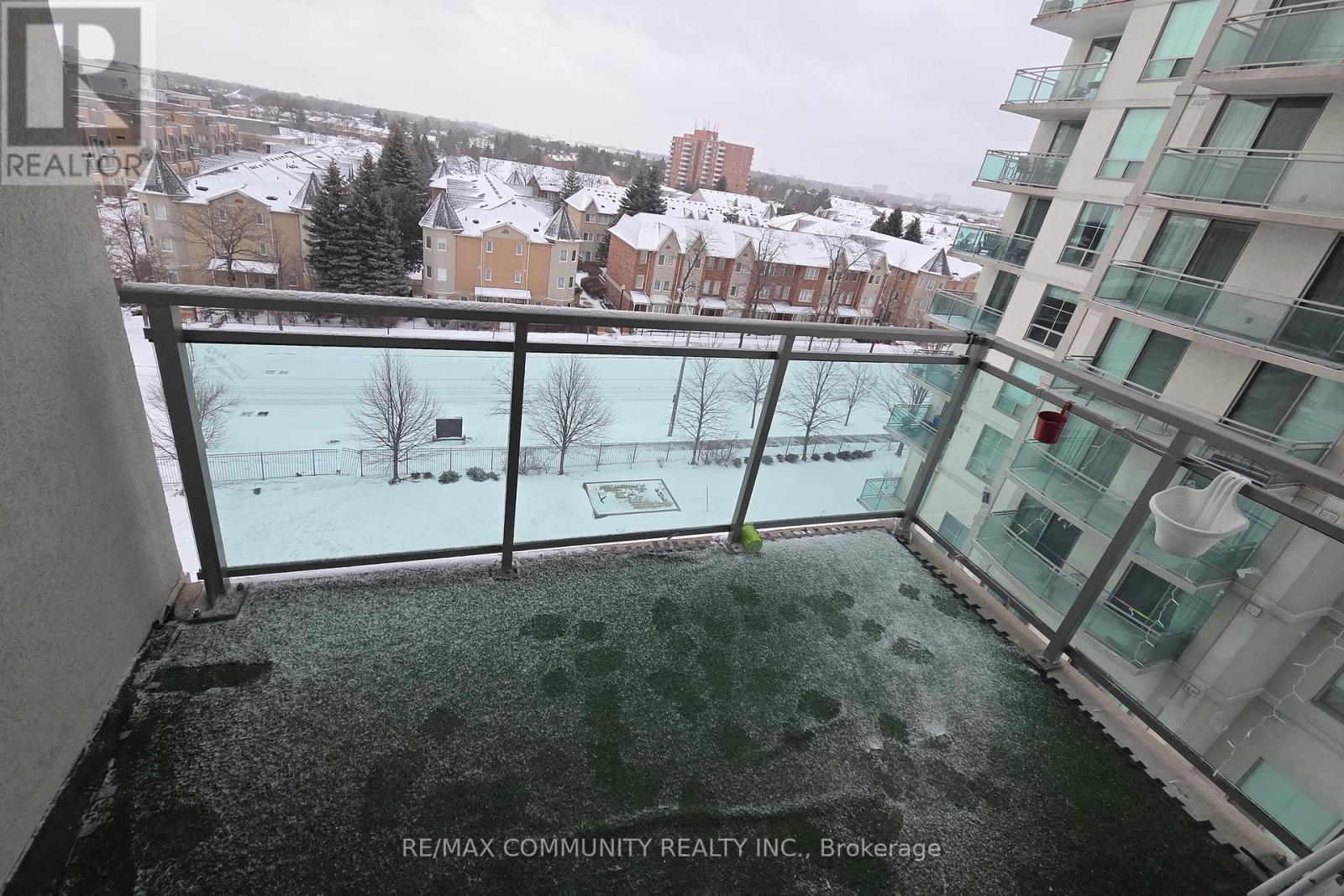 6E - 6 Rosebank Drive, Toronto, ON - Outdoor With View