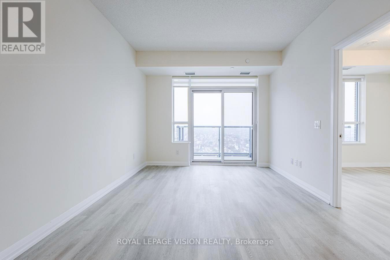 2328 - 3270 Sheppard Avenue E, Toronto, ON - Indoor Photo Showing Other Room