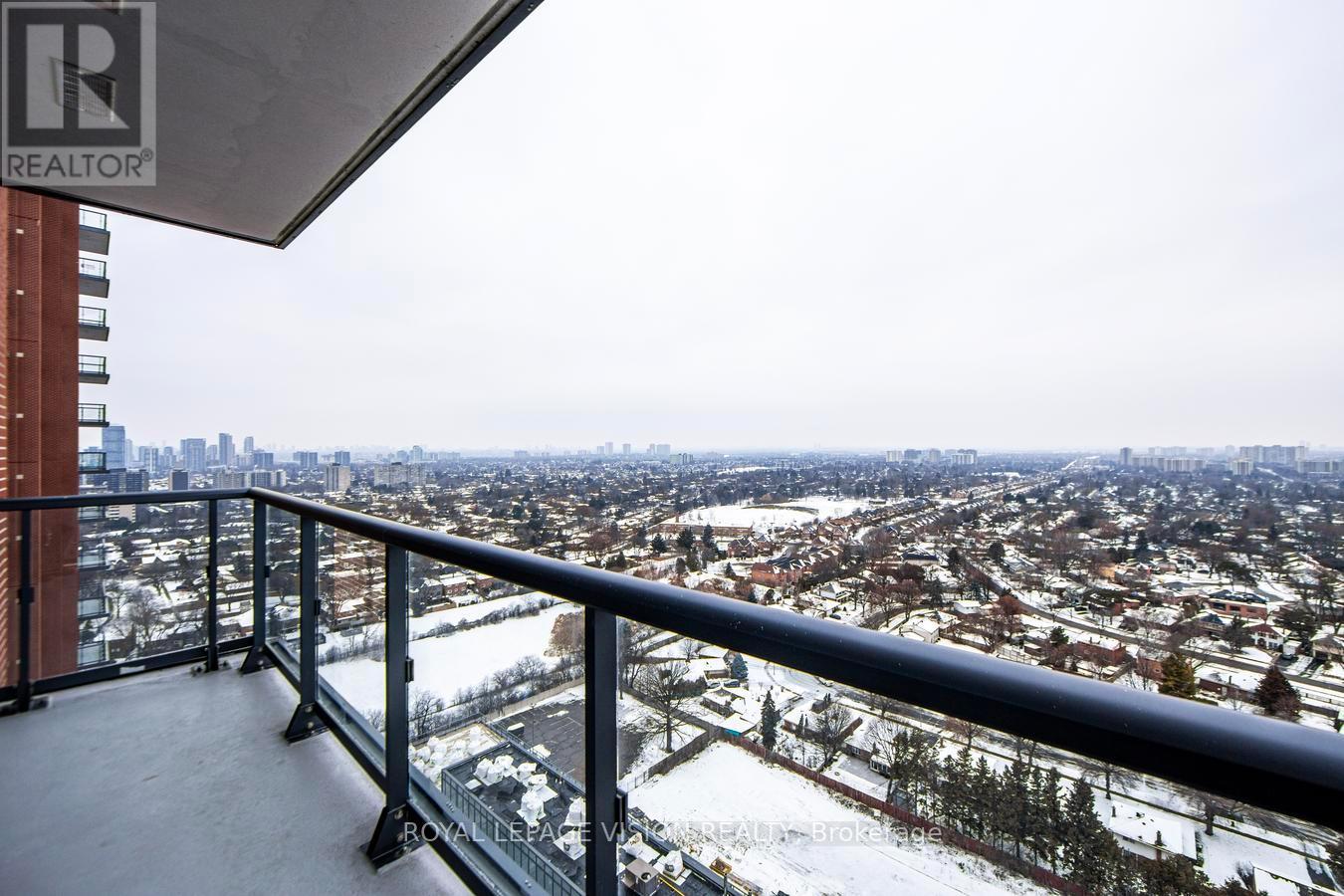 2328 - 3270 Sheppard Avenue E, Toronto, ON - Outdoor With View