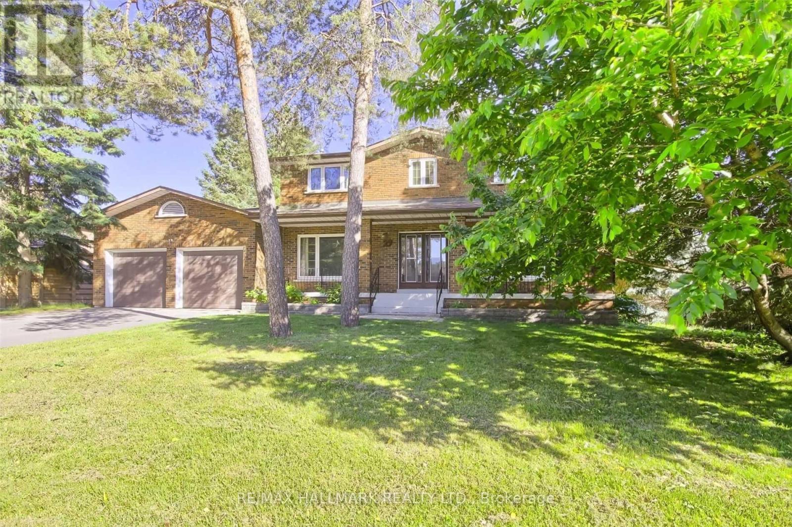 29 Rosegarden Crescent, Richmond Hill, ON - Outdoor