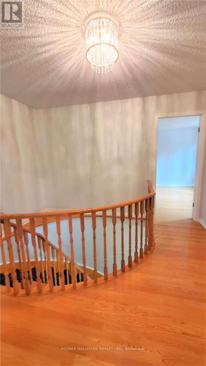 29 Rosegarden Crescent, Richmond Hill, ON - Indoor Photo Showing Other Room