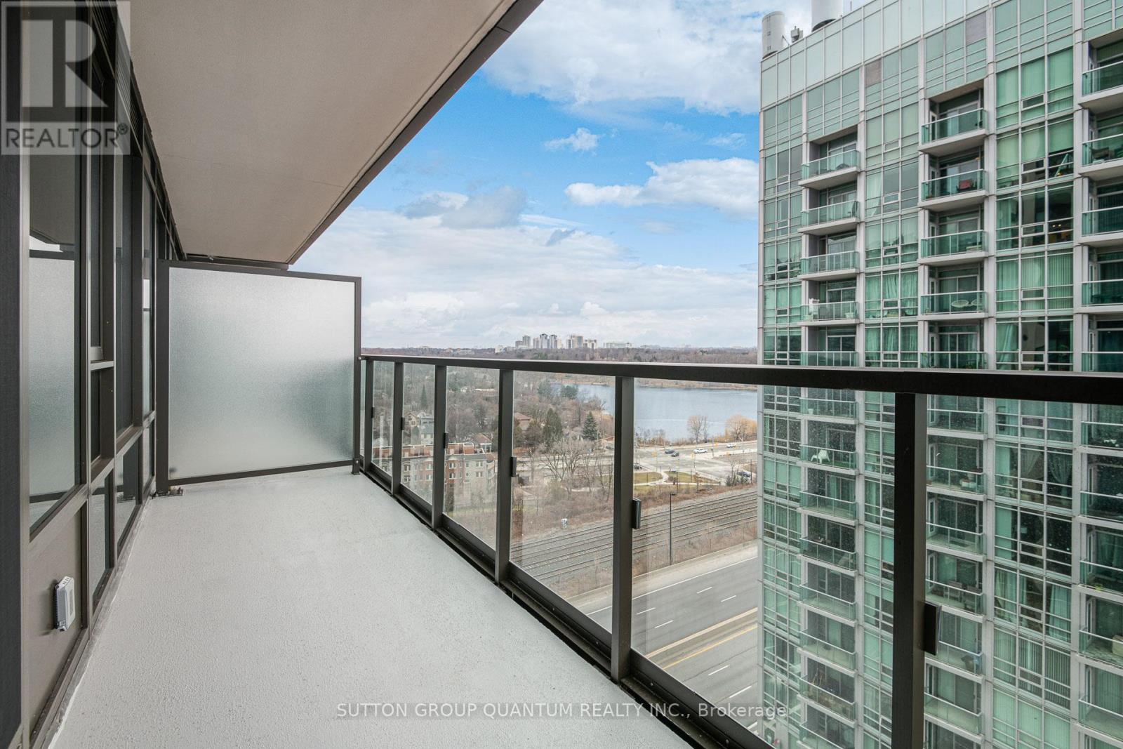 1706 - 1926 Lake Shore Boulevard W, Toronto, ON - Outdoor With Balcony With Exterior