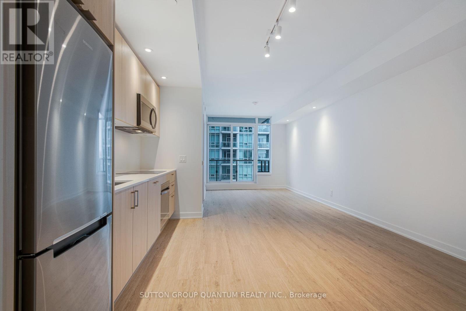 1706 - 1926 Lake Shore Boulevard W, Toronto, ON - Indoor Photo Showing Kitchen