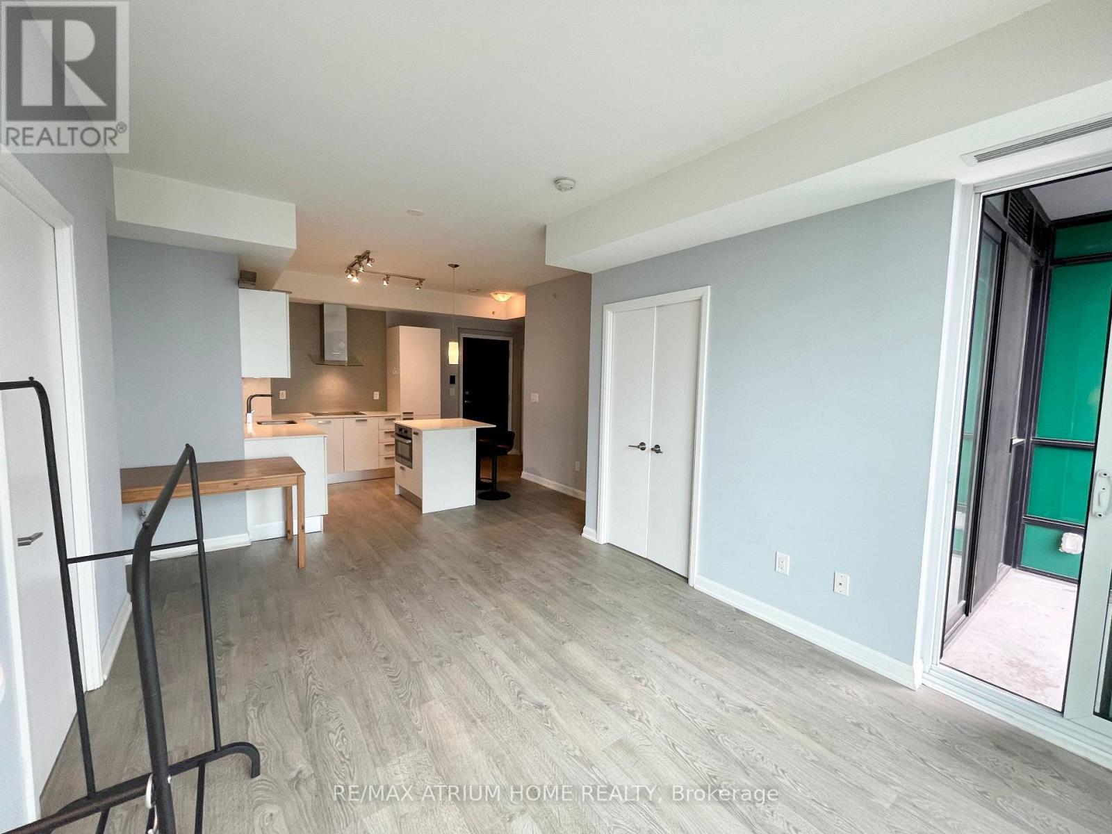 3209 - 9 Bogert Avenue, Toronto, ON - Indoor