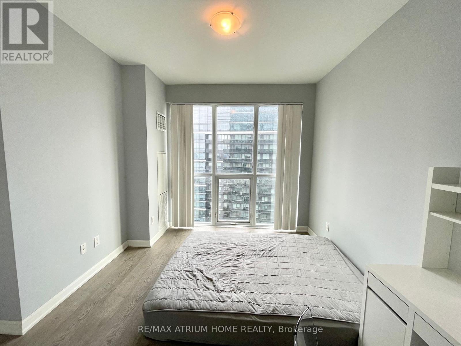 3209 - 9 Bogert Avenue, Toronto, ON - Indoor Photo Showing Bedroom